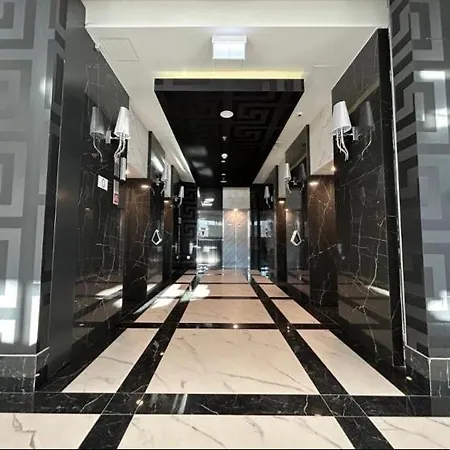 Hanza Tower Lux Jacusi & Sauna & Pool Appartamento