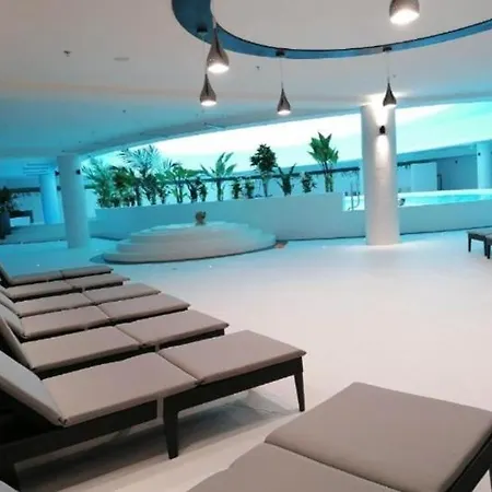 Hanza Tower Lux Jacusi & Sauna & Pool * Stettino